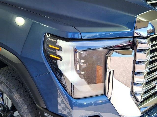 2024 GMC Sierra Hd - $70,115