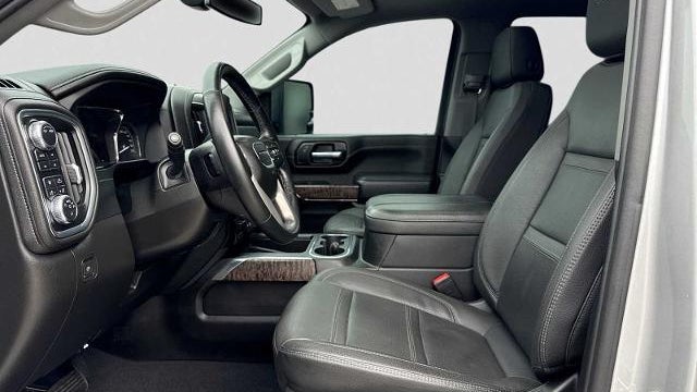 2023 GMC Sierra 2500HD Denali