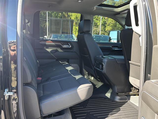 2024 GMC Sierra Hd - $71,800