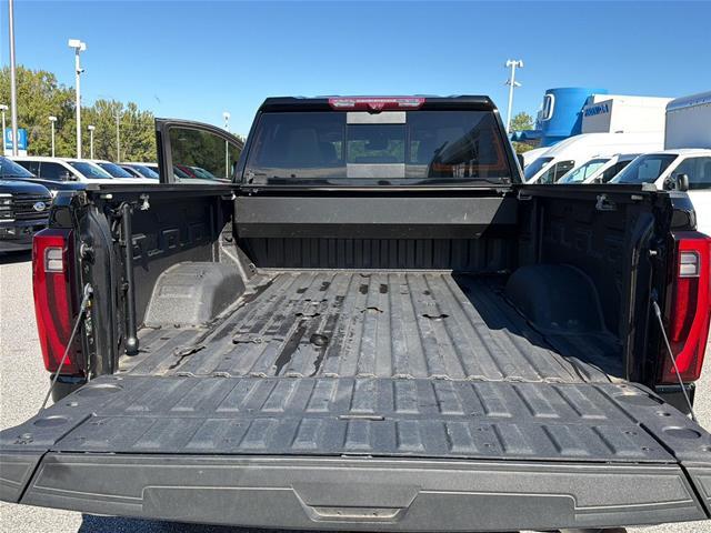 2024 GMC Sierra Hd - $71,800
