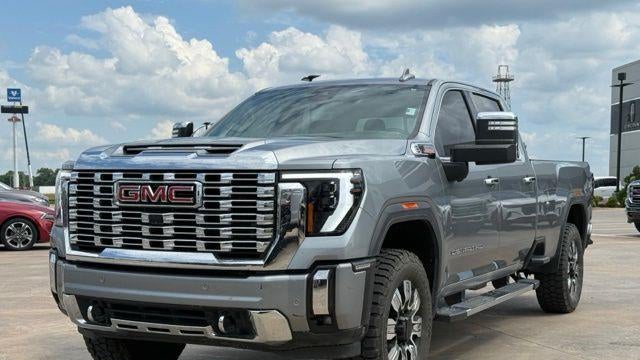 2024 GMC Sierra 2500HD Denali