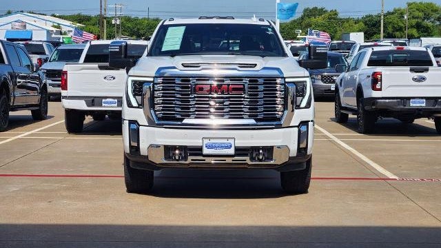 2024 GMC Sierra 2500HD Denali