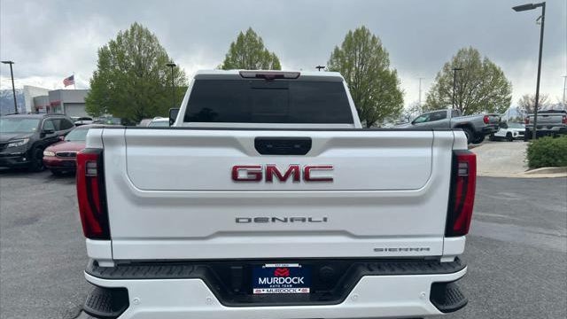 2024 GMC Sierra 2500HD Denali