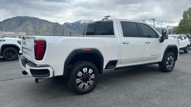 2024 GMC Sierra 2500HD Denali