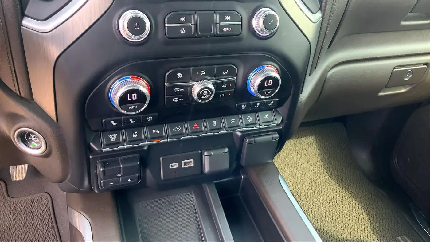2022 GMC Sierra 2500HD Denali