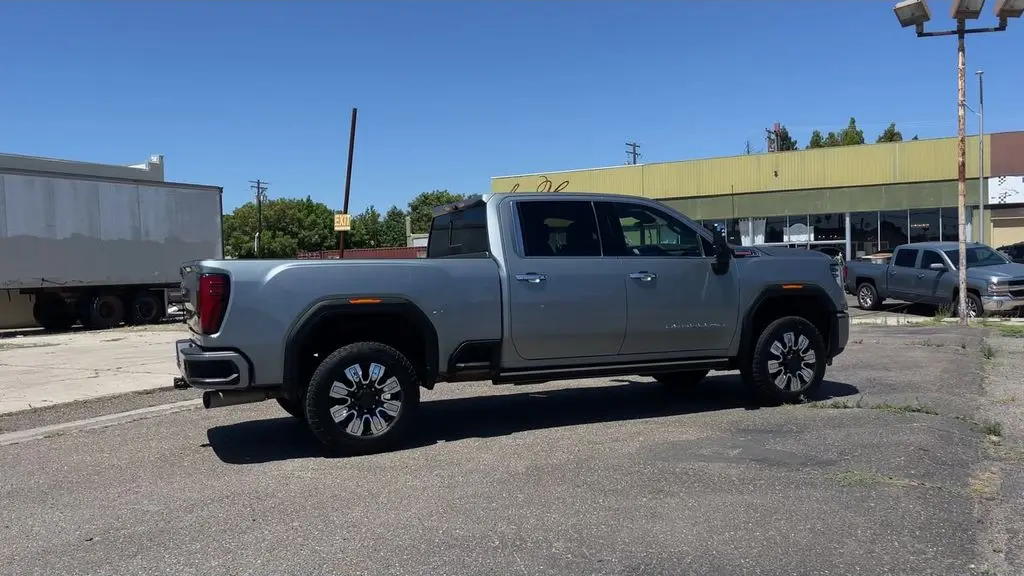 2024 GMC Sierra 2500HD Denali