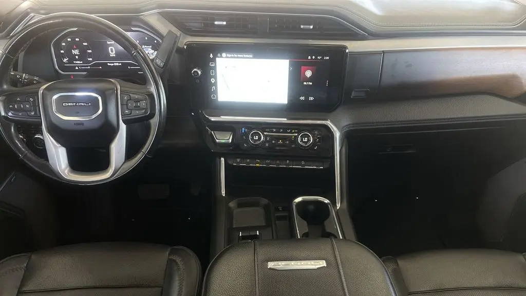 2024 GMC Sierra 2500HD Denali