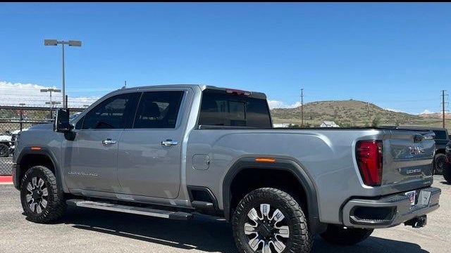 2024 GMC Sierra 2500HD Denali