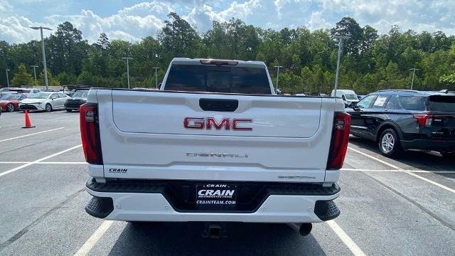 2024 GMC Sierra 2500HD Denali