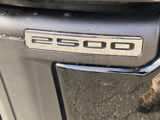 2024 GMC Sierra Hd - $49,205
