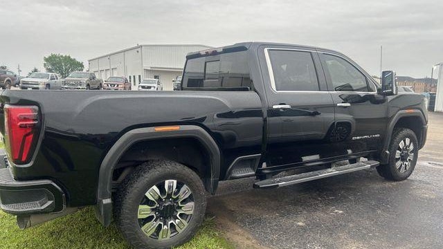 2024 GMC Sierra 2500HD Denali