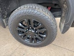 2022 Sierra 2500HD Thumbnail 9