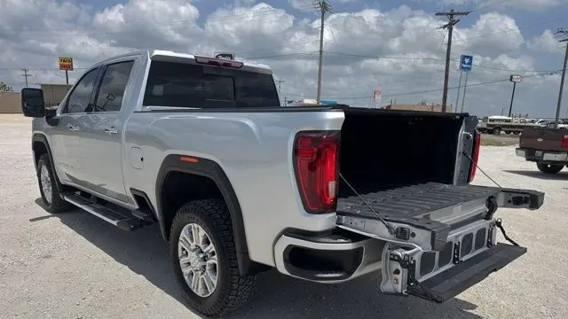 2023 GMC Sierra 2500HD Denali