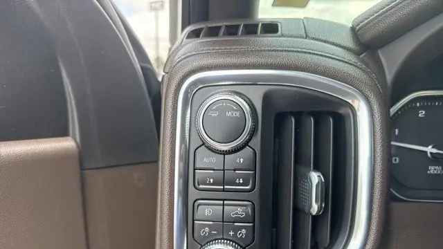 2023 GMC Sierra 2500HD Denali