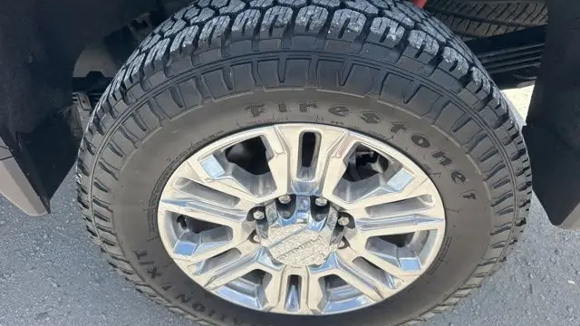 2023 GMC Sierra 2500HD Denali