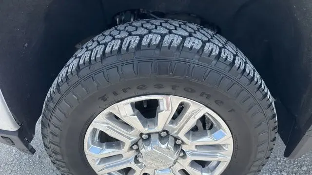 2023 GMC Sierra 2500HD Denali