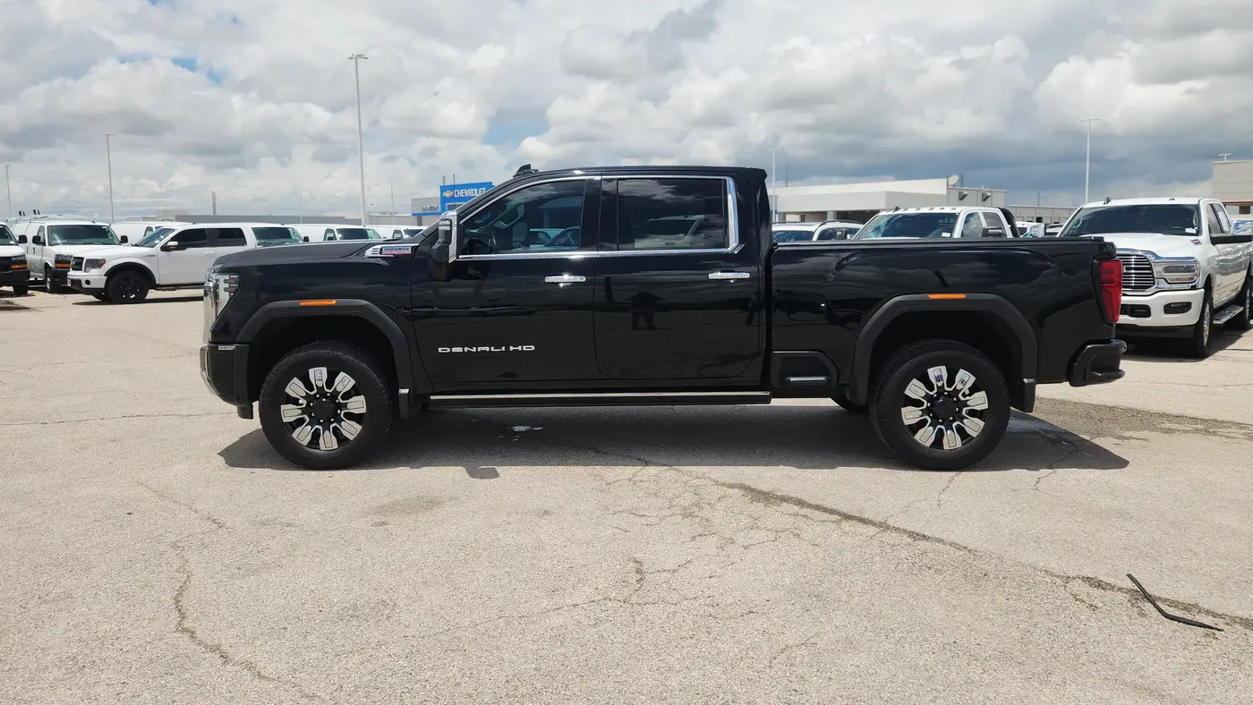 2024 GMC Sierra 2500HD Denali