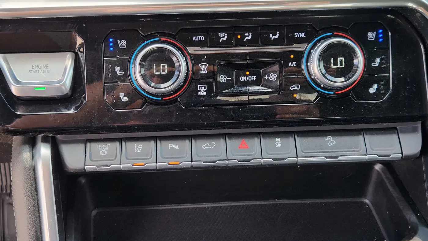 2024 GMC Sierra 2500HD Denali