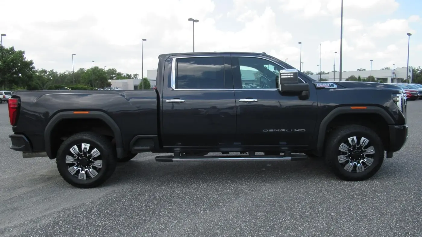 2024 GMC Sierra 2500HD Denali