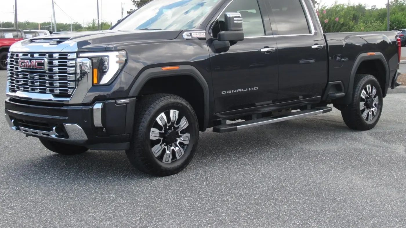 2024 GMC Sierra 2500HD Denali
