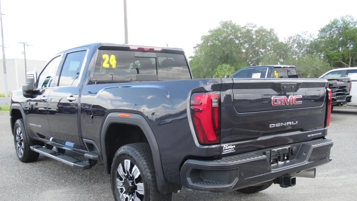 2024 GMC Sierra 2500HD Denali