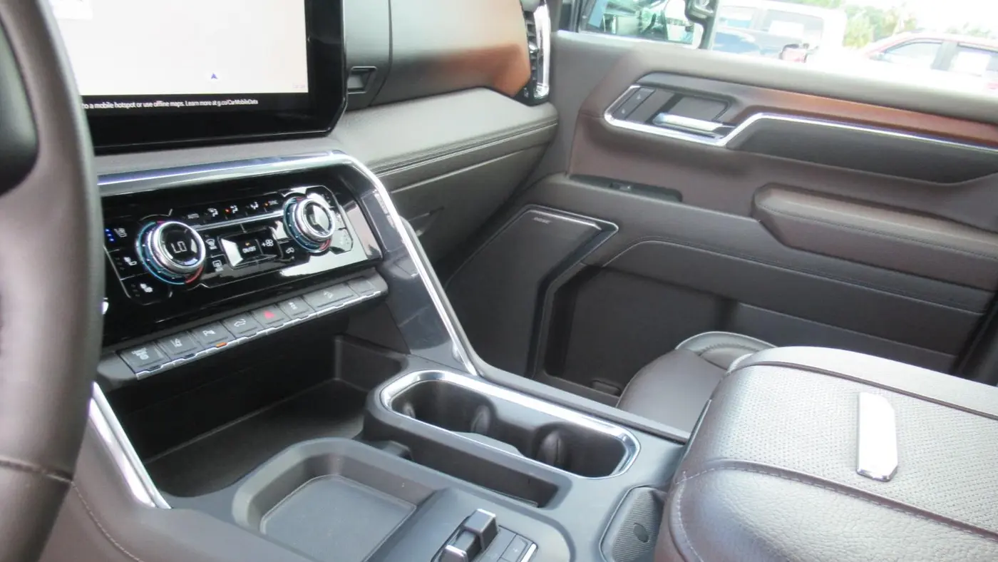 2024 GMC Sierra 2500HD Denali