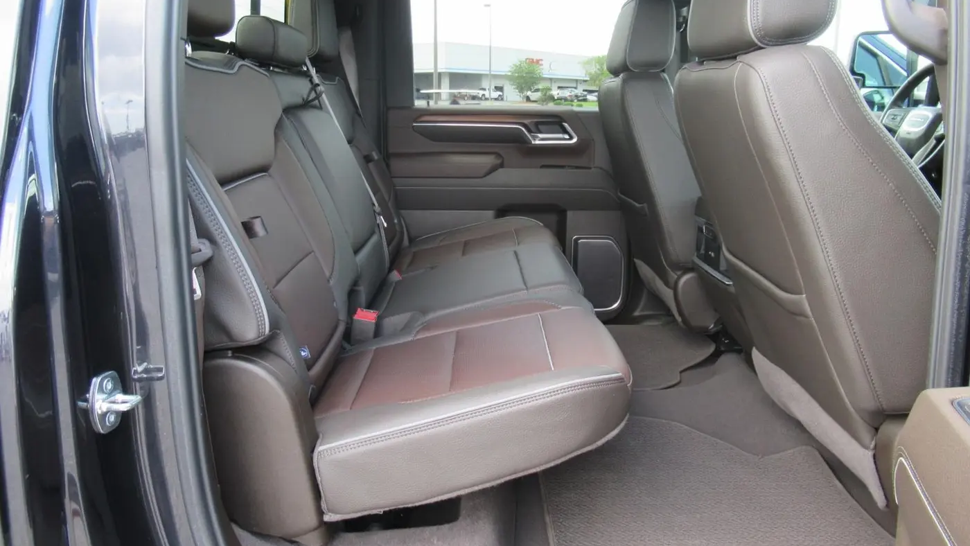 2024 GMC Sierra 2500HD Denali