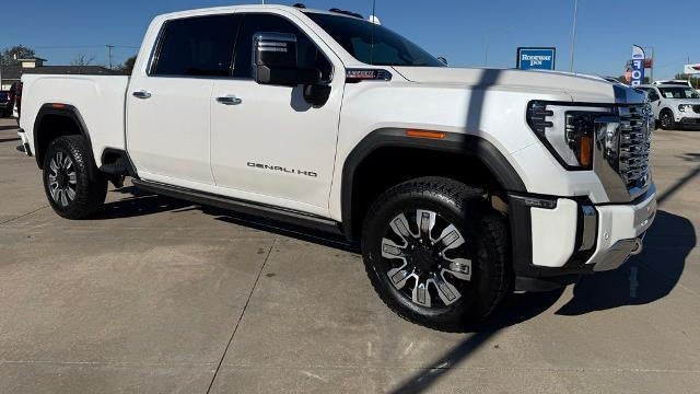 2024 GMC Sierra 2500HD Denali