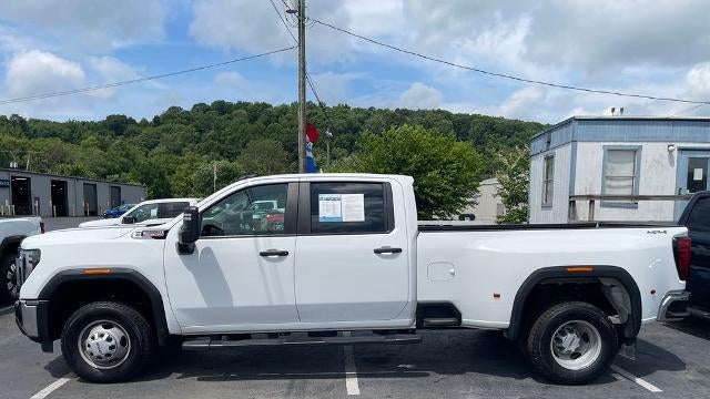 2024 GMC Sierra 3500HD Pro