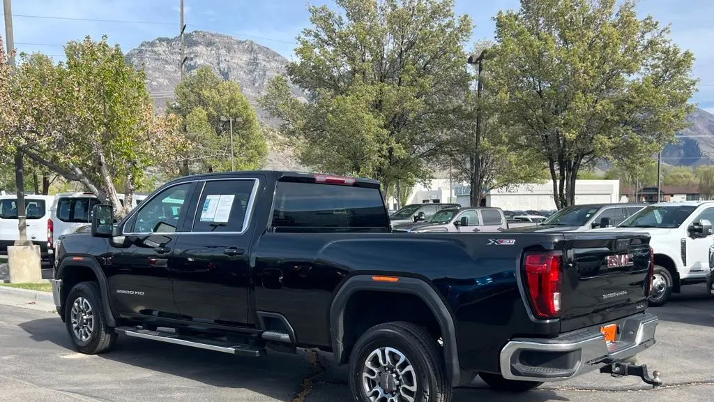 2023 GMC Sierra 3500HD SLE