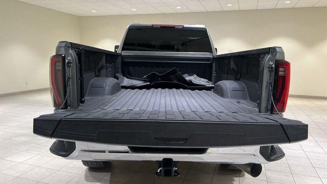 2024 GMC Sierra 3500HD SLT
