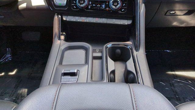 2024 GMC Sierra 3500HD AT4