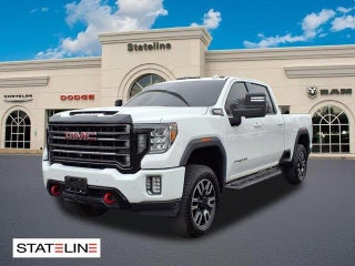 2020 GMC Sierra 3500HD with Summit White Exterior
