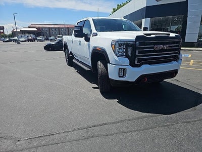 2022 GMC Sierra 3500HD 4X4 AT4 4DR Crew Cab SB SRW