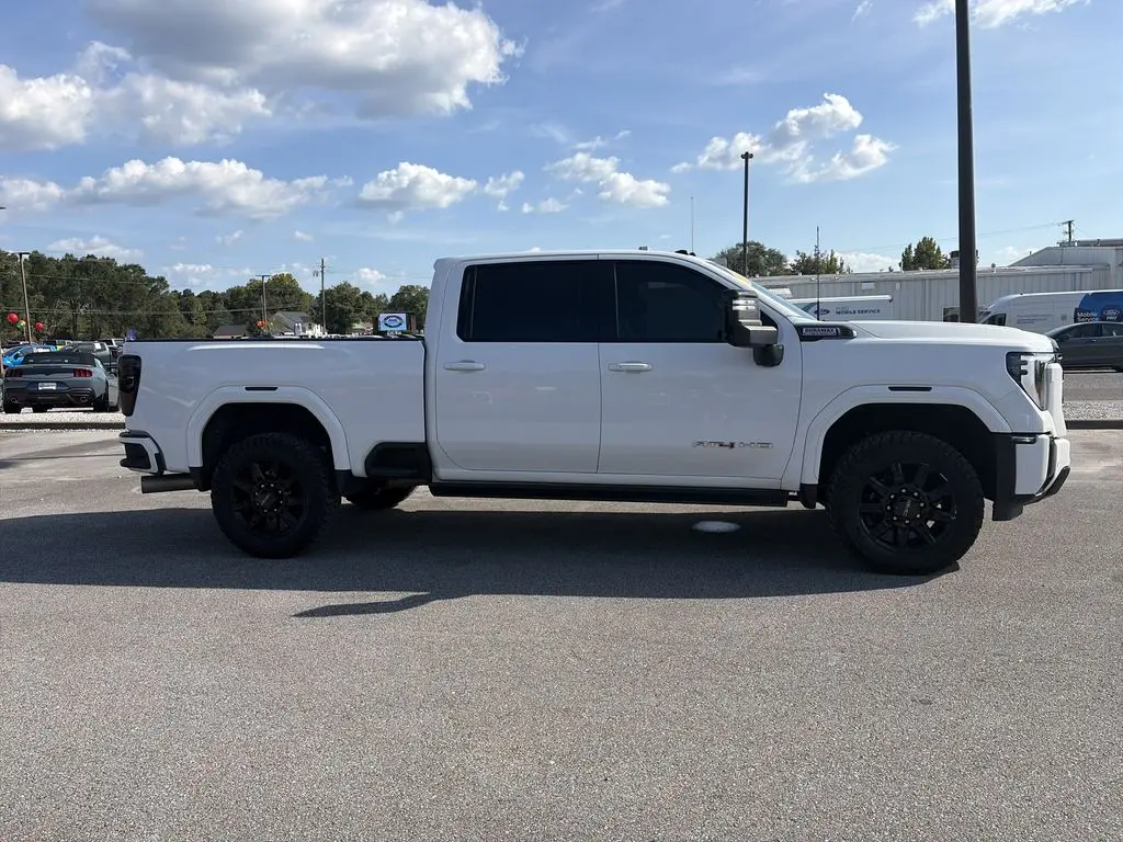 2024 GMC Sierra Hd - $58,810