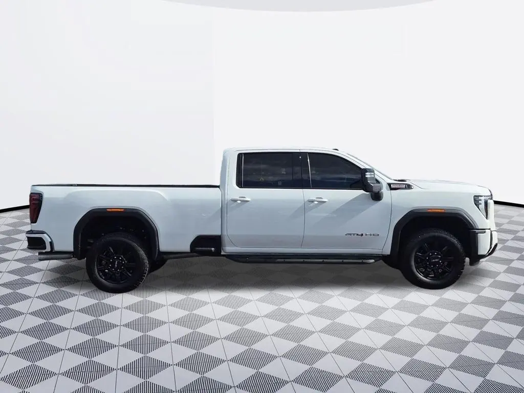 2024 GMC Sierra Hd - $71,238