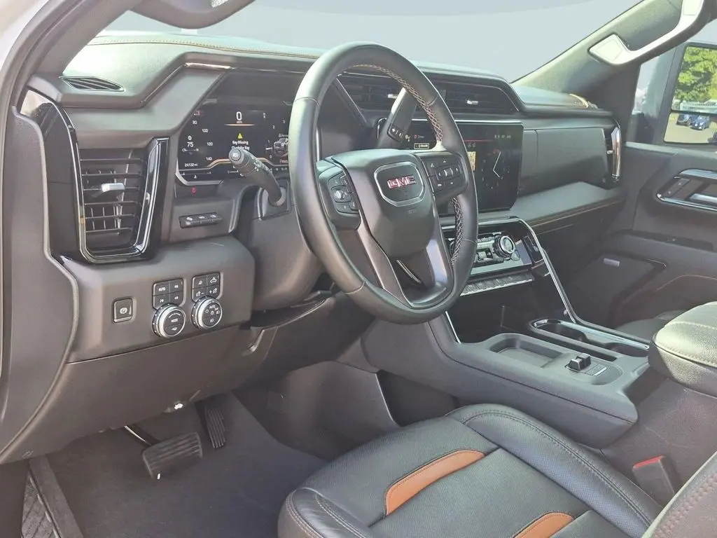 2024 GMC Sierra Hd - $71,238