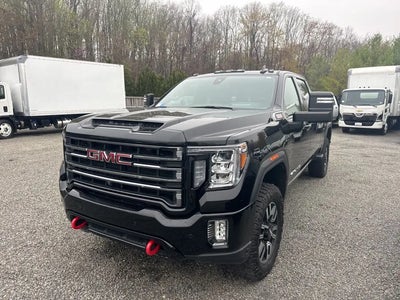 2023 GMC Sierra 3500HD 4X4 AT4 4DR Crew Cab SB SRW