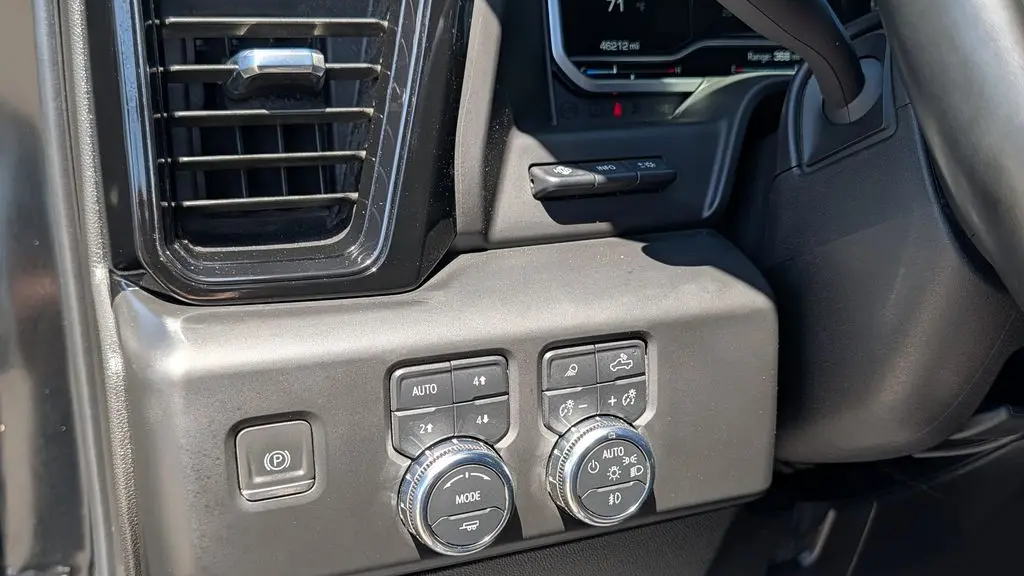 2024 GMC Sierra 3500HD AT4