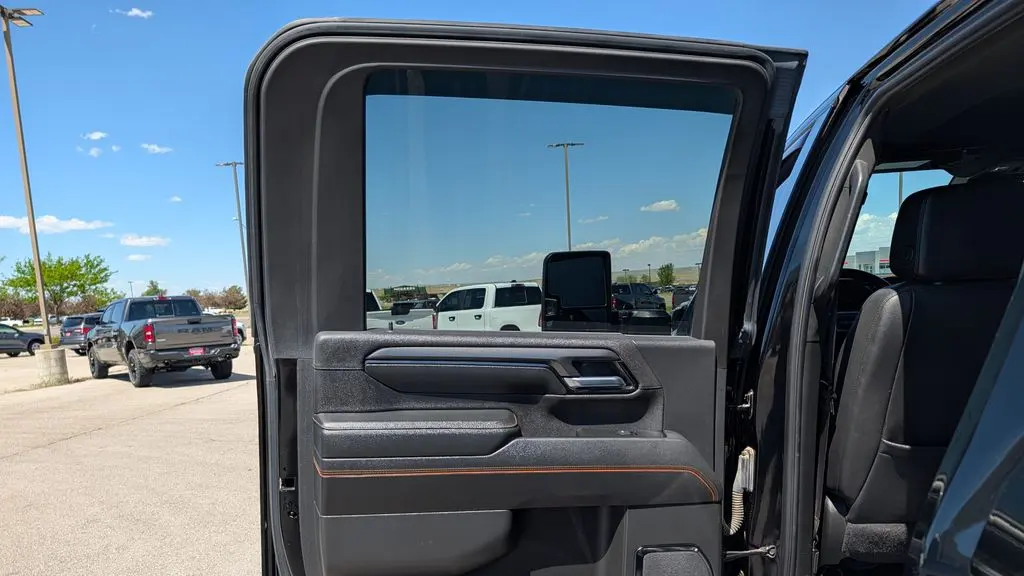 2024 GMC Sierra 3500HD AT4