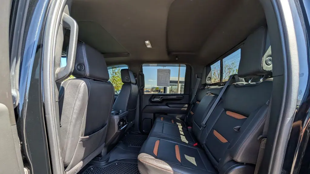 2024 GMC Sierra 3500HD AT4
