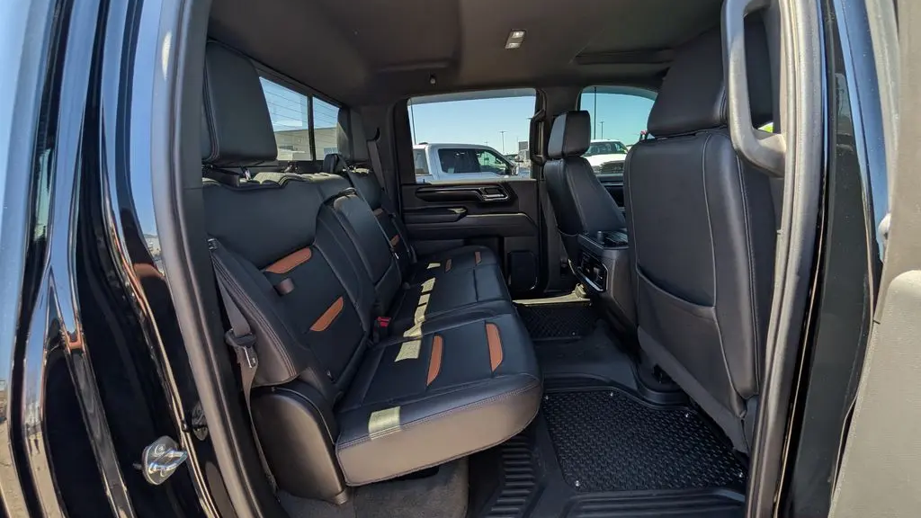 2024 GMC Sierra 3500HD AT4