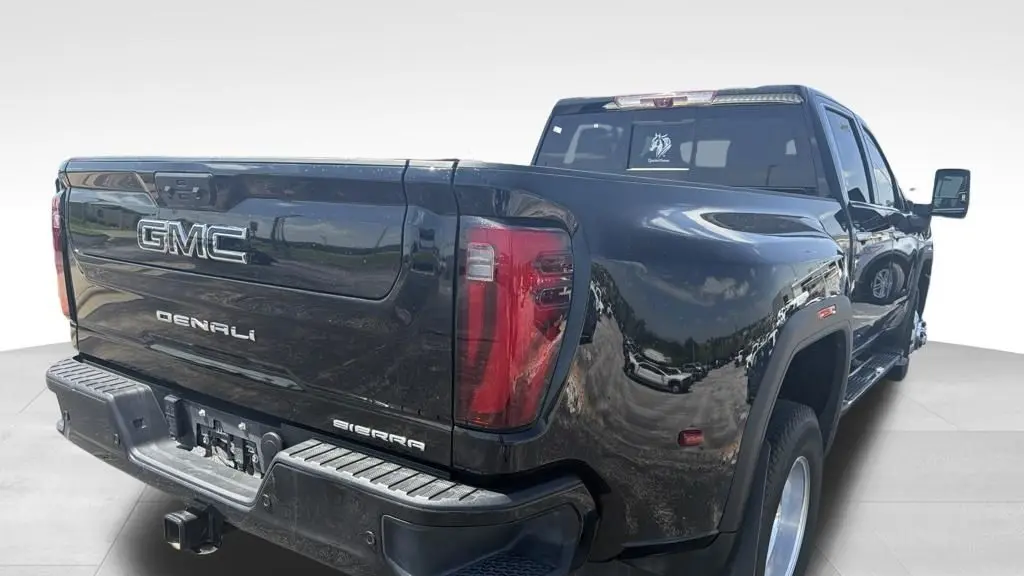 2024 GMC Sierra 3500HD Denali