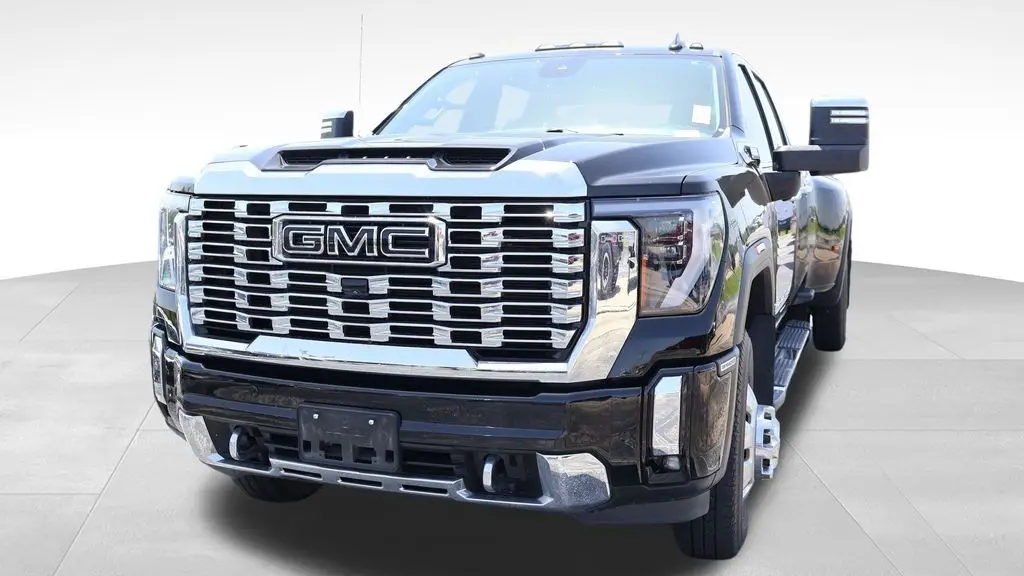 2024 GMC Sierra 3500HD Denali