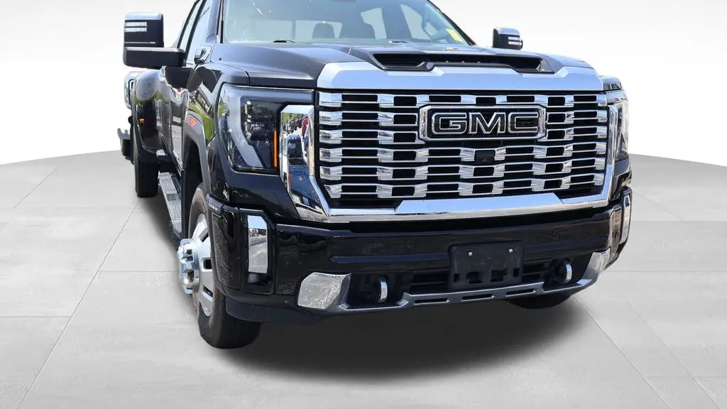 2024 GMC Sierra 3500HD Denali