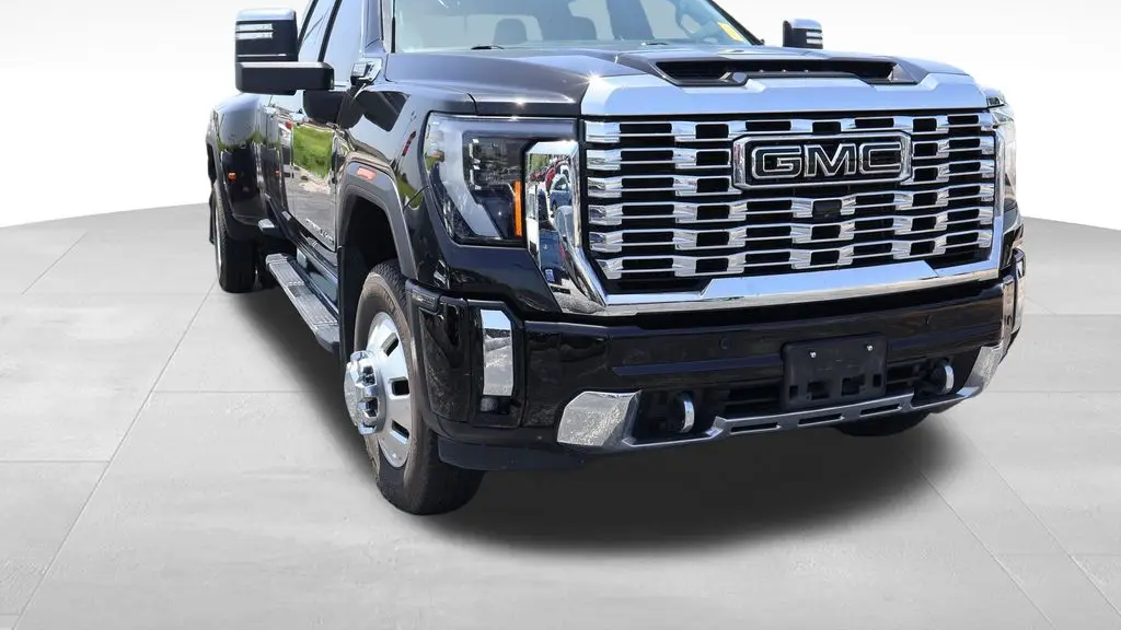 2024 GMC Sierra 3500HD Denali