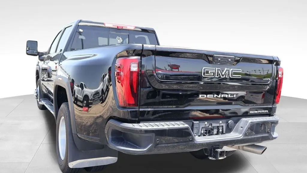 2024 GMC Sierra 3500HD Denali