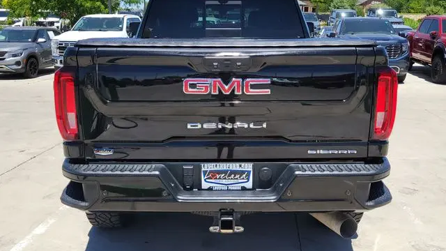 2021 GMC Sierra 3500HD Denali