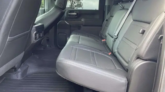 2022 GMC Sierra 3500HD Denali