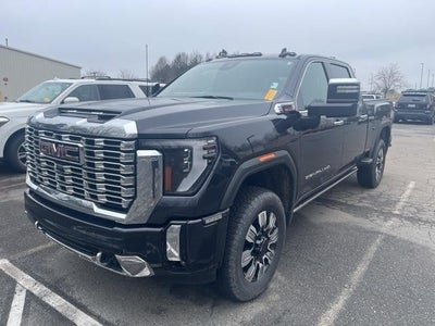 2024 GMC Sierra 3500HD 4X4 Denali 4DR Crew Cab SB SRW